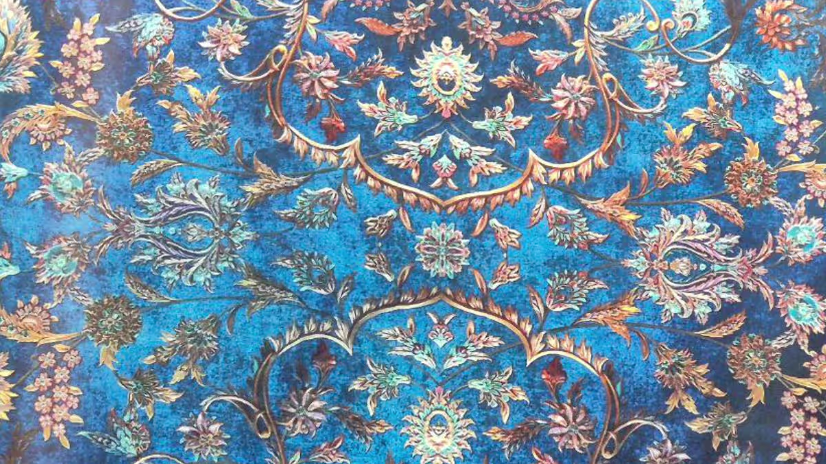 machine-made carpet production in Iran illustrating inflation-driven industry growth