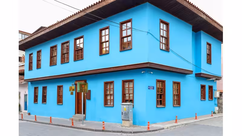 Uşak Carpet & Kilim Museum